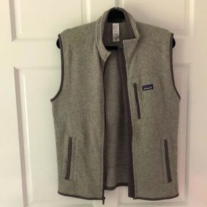Mens Patagonia Vest - Grey. Size M